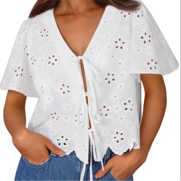 Joie Tops - Joie Eyelet Front Tie Cropped Lace Top White Size Large